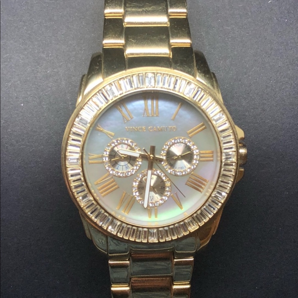 Vince Camino Peale face watch